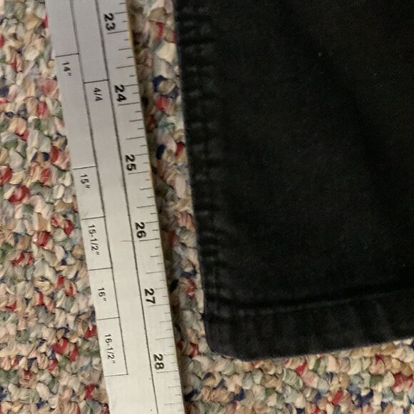 Chico’s Platinum Black Wash Mid-Rise Bootcut Jeans Size 0.5 Short (US 6) - Picture 10 of 11